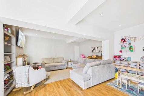 Living / Dining Room