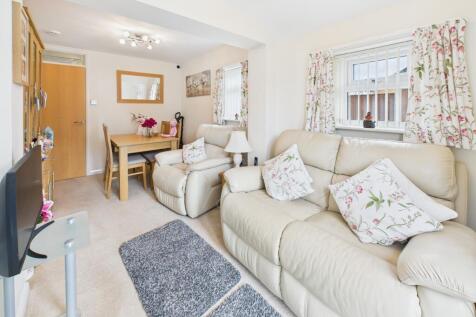 Bedroom (used as a sitting room)