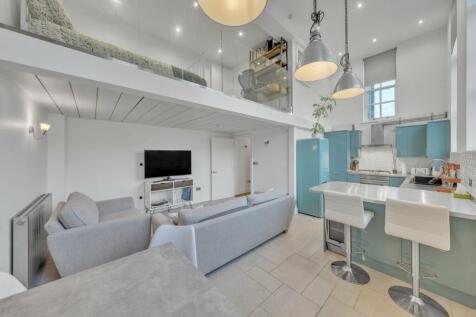Kitchen/Reception Room 