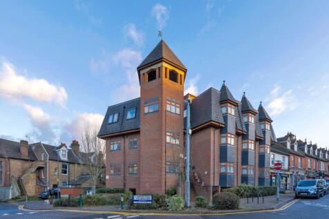 Victoria Court