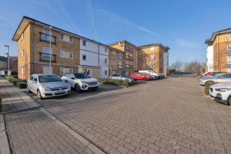 Edison Court