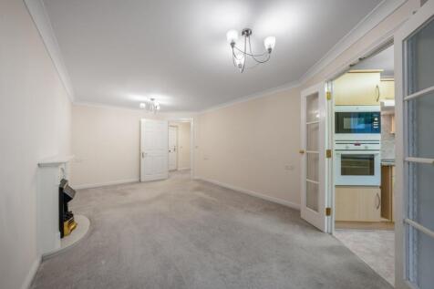 Living Room / Dining Room