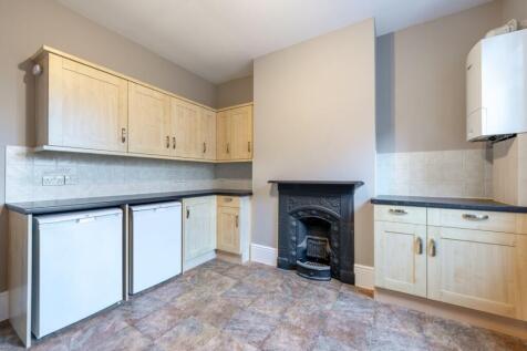 Kitchen / Breakfast Room 
