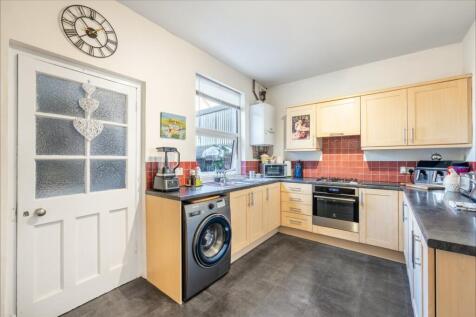 Kitchen / Breakfast Room 