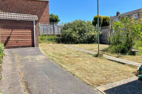 GARAGE AND GARDEN