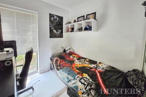 pbox-bedroom-327063.jpg