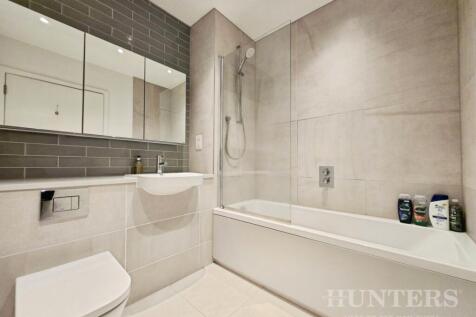 pbox-bathroom-327063.jpg