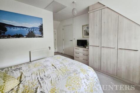pbox-bedroom-327063.jpg