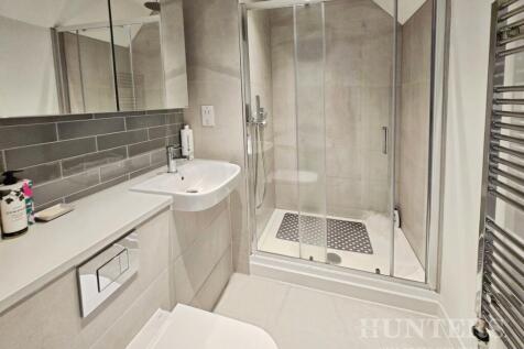 pbox-bathroom-327063.jpg