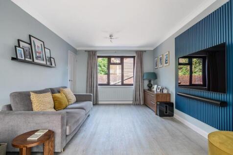 Sitting Room.jpg