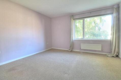Sycamore Avenue 111 Bed 1.jpg