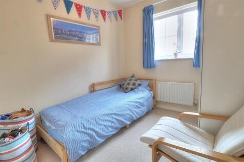 Hemlock Way 12 Bed 3 (Custom).jpg
