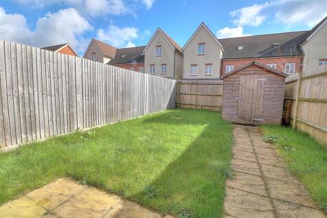 Conduct Gardens 30 Rear Gdn (Custom).jpg