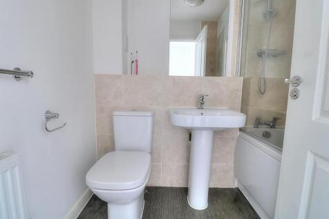 Conduct Gardens 30 Bath (Custom).jpg