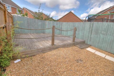 Rear Garden (Custom).jpg