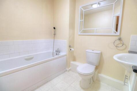 Bathroom (Custom).jpg