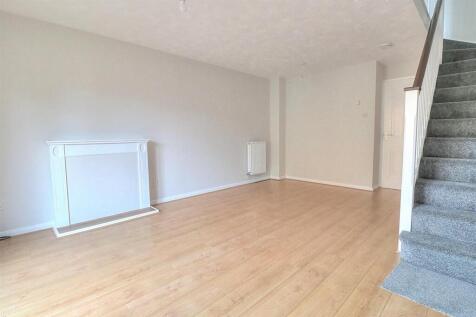 Colton Copse 7 Sitt Room 2.jpg