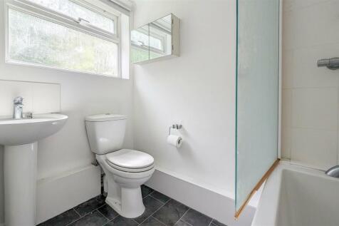 Bath-1.jpg