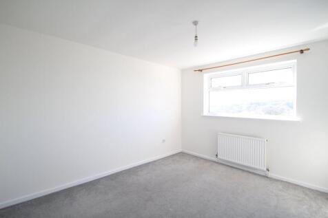 9 Doulbe Bedroom