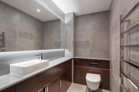Cloakroom/wc