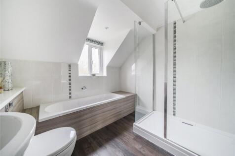 Main Ensuite