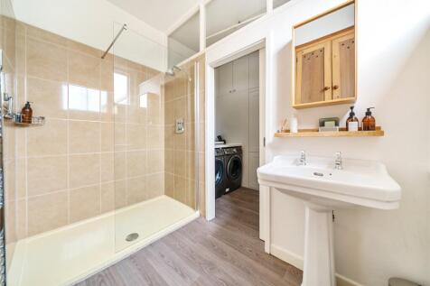 Downstairs Shower Rm
