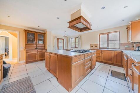 Kitchen/Breakfast Rm