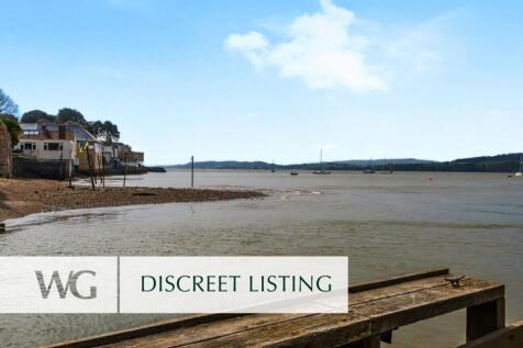 Discreet Listing