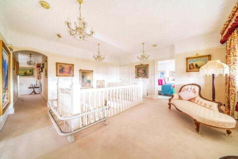 Galleried Landing