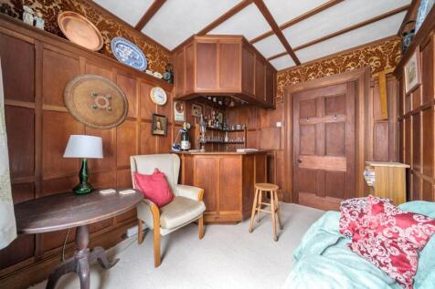 Bar/Snug