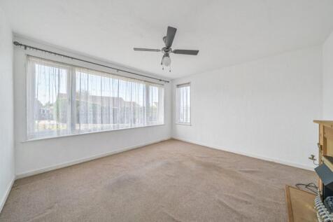 Sitting/Dining Room