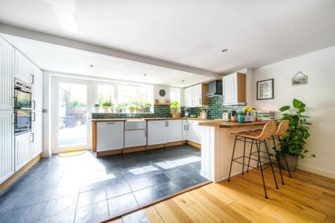 Breakfast Bar