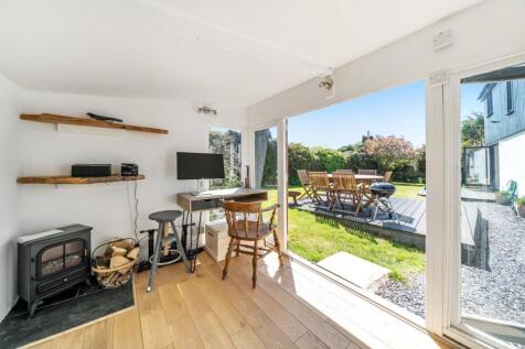 Summer House/Office