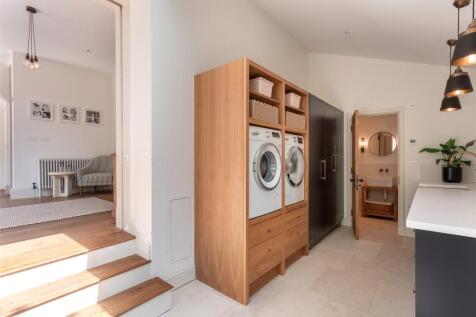 Utility/Boot Room