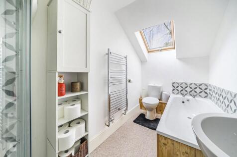 Bathroom - Arch
