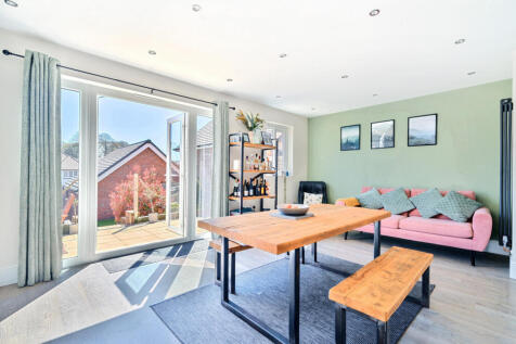 Kitchen/Dining