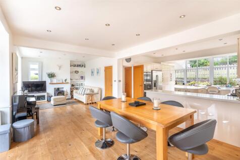 Dining/Living