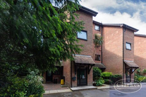 FC_045_FLAT 7 KILBRIDE_43 LINDSAY RD_002