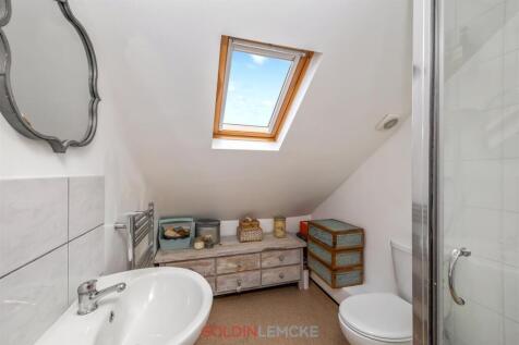 En Suite Shower Room