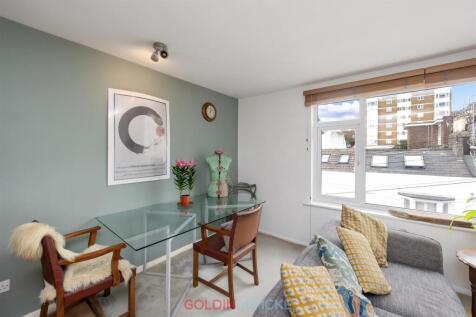 Living Room/Kitchen