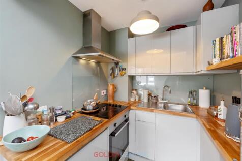 Living Room/Kitchen