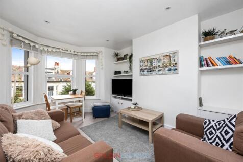 Sitting/Dining Room