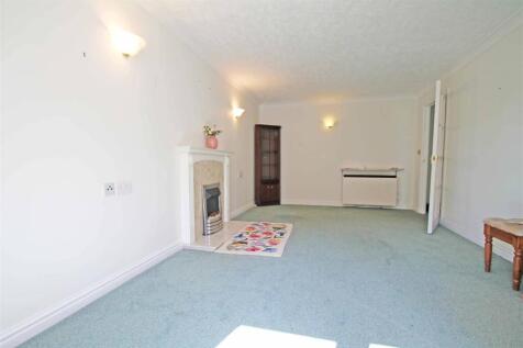 Sitting/Dining Room