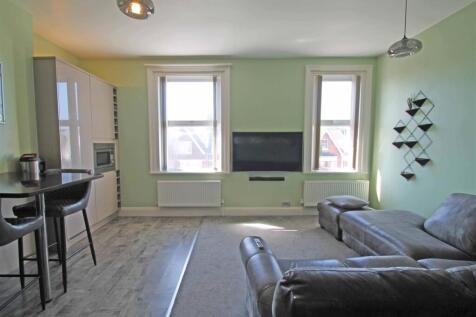 Kitchen/Living Room