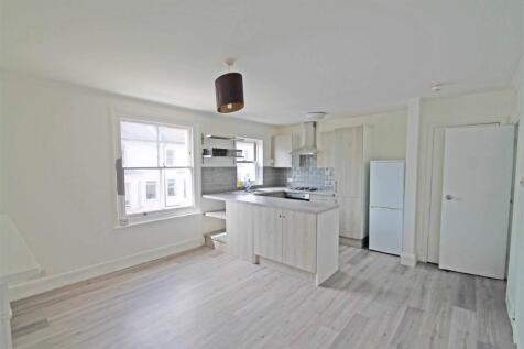 Kitchen/Living Room