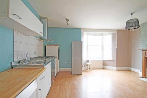 Kitchen/Living Room
