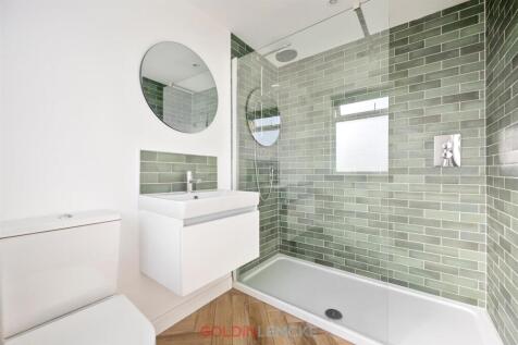 En Suite Shower Room