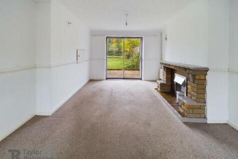 CAM02600G0-PR0340-STILL005.jpg