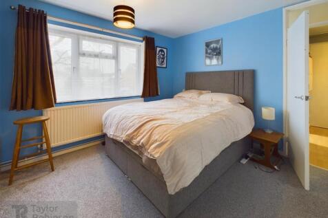 CAM02600G0-PR0392-STILL009.jpg
