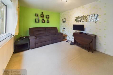 CAM02600G0-PR0392-STILL003.jpg
